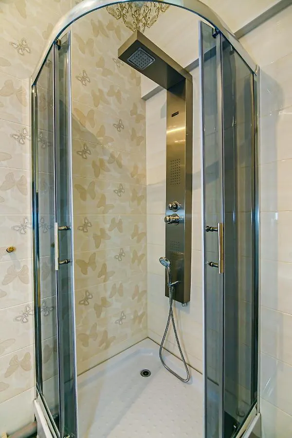 Apartment Fountan Square Vip 6 Bedroom Baku Azerbaijan