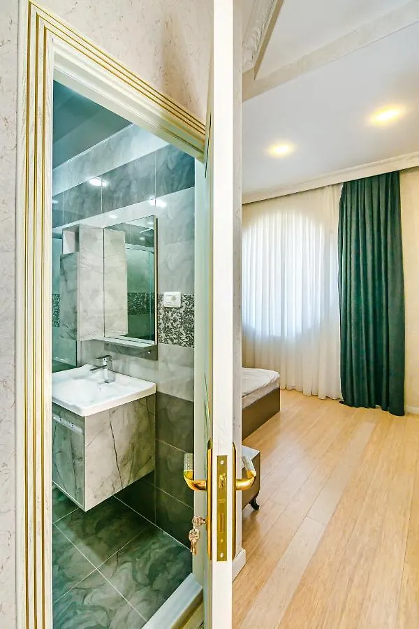 Fountan Square Vip 6 Bedroom Baku 0*,