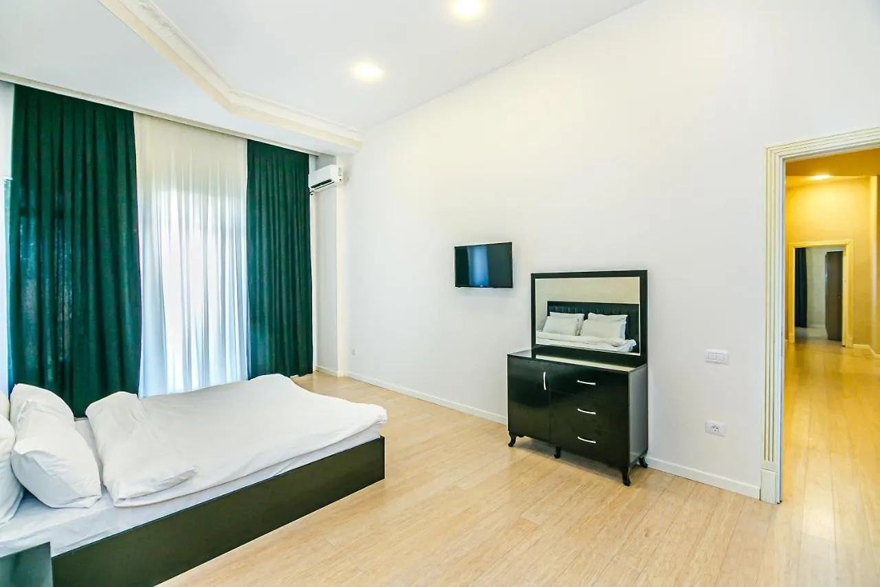 Fountan Square Vip 6 Bedroom Baku Azerbaijan