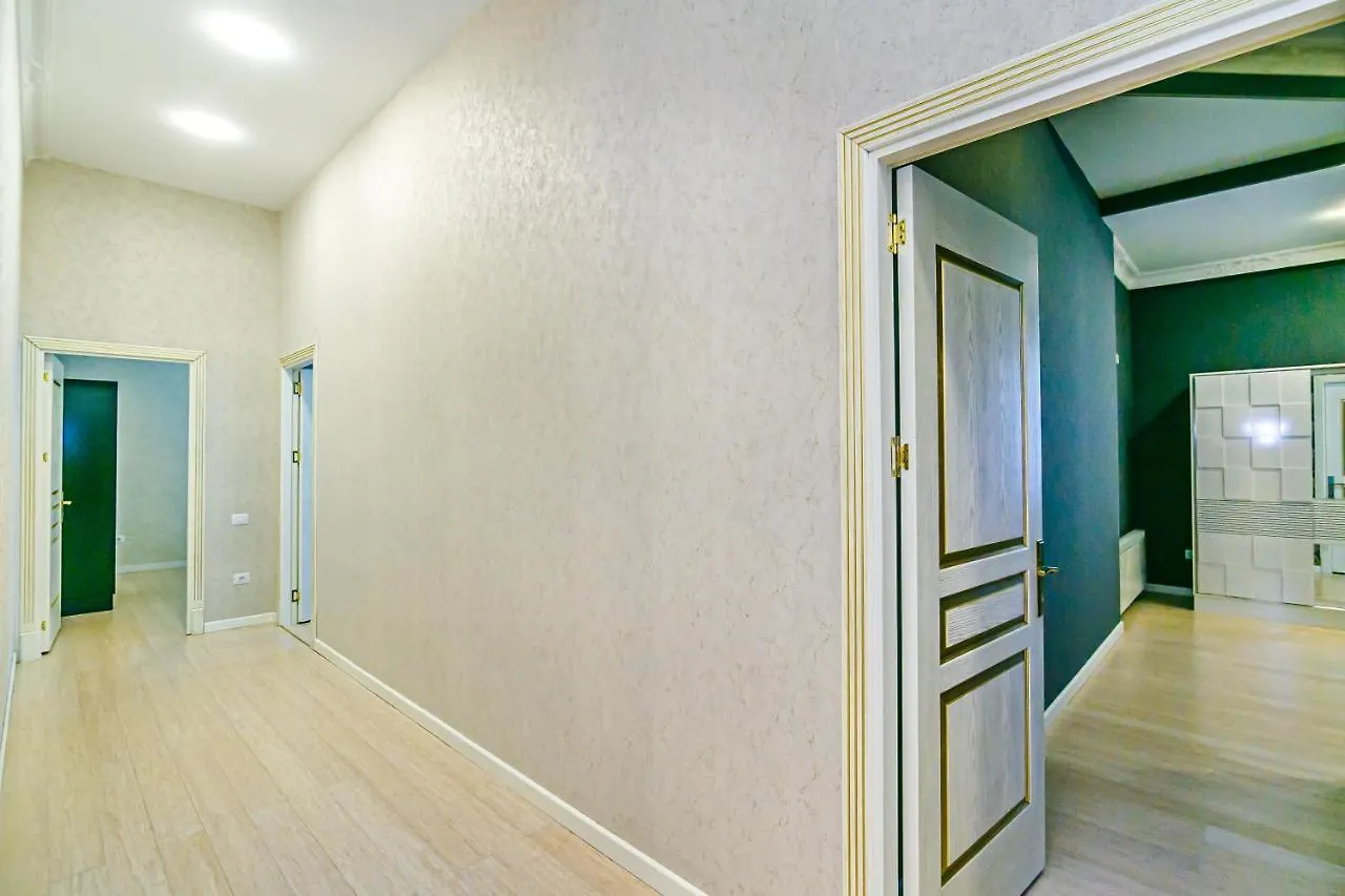 Fountan Square Vip 6 Bedroom Baku Azerbaijan