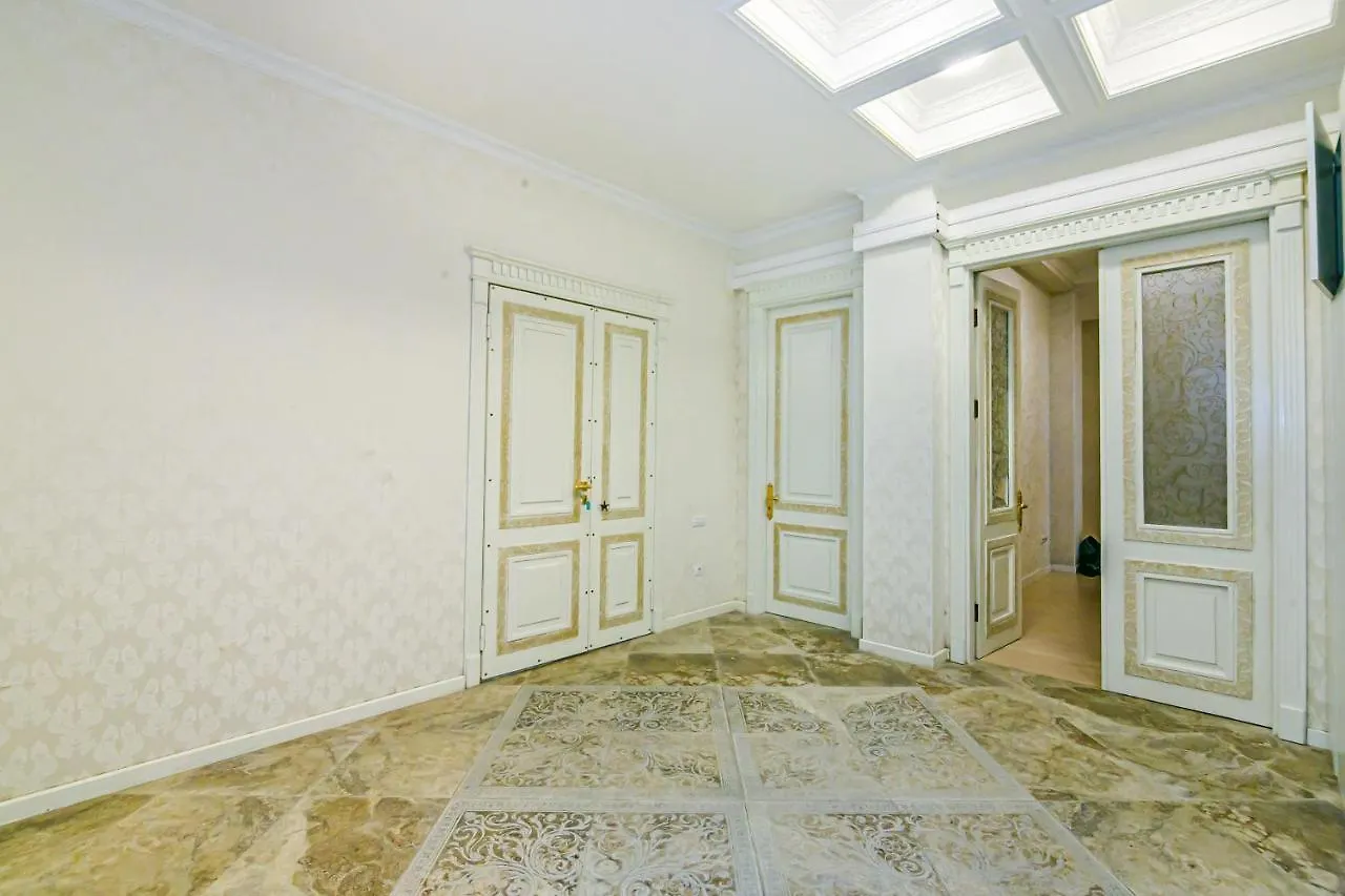 Apartment Fountan Square Vip 6 Bedroom Baku
