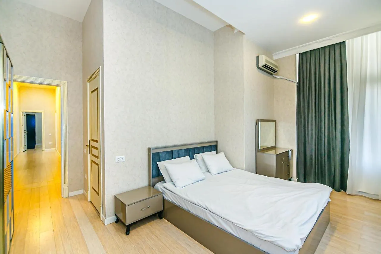 Fountan Square Vip 6 Bedroom Baku 0*,  Azerbaijan