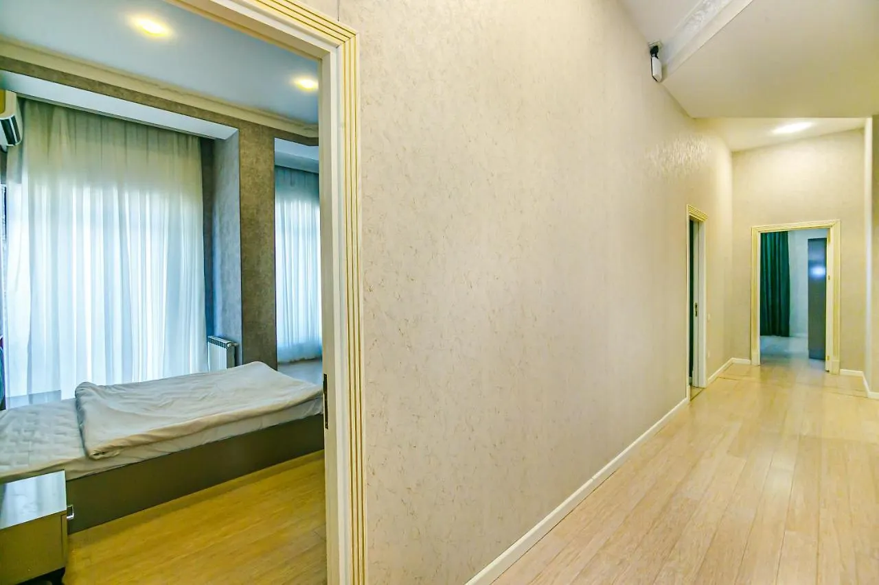 Fountan Square Vip 6 Bedroom Baku 0*,  Azerbaijan